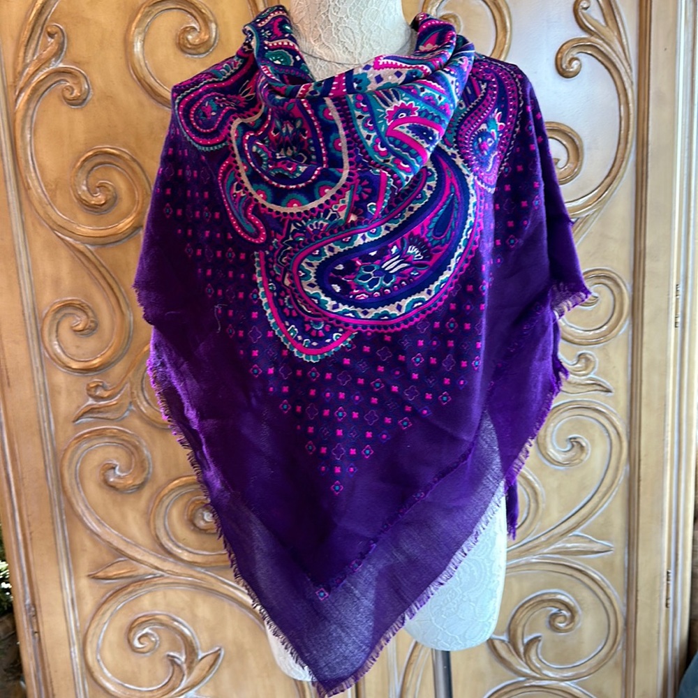 Vintage large purple paisley scarf
